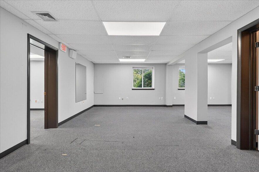 More Photos Of 303 W State St, Doylestown Apartments For Lease