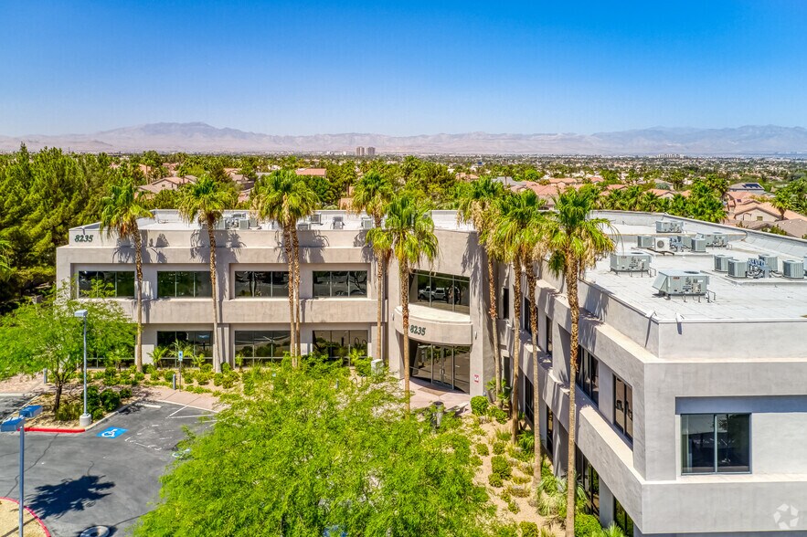 More Photos Of 8235 S Eastern Ave, Las Vegas Loft Creative Space For Lease
