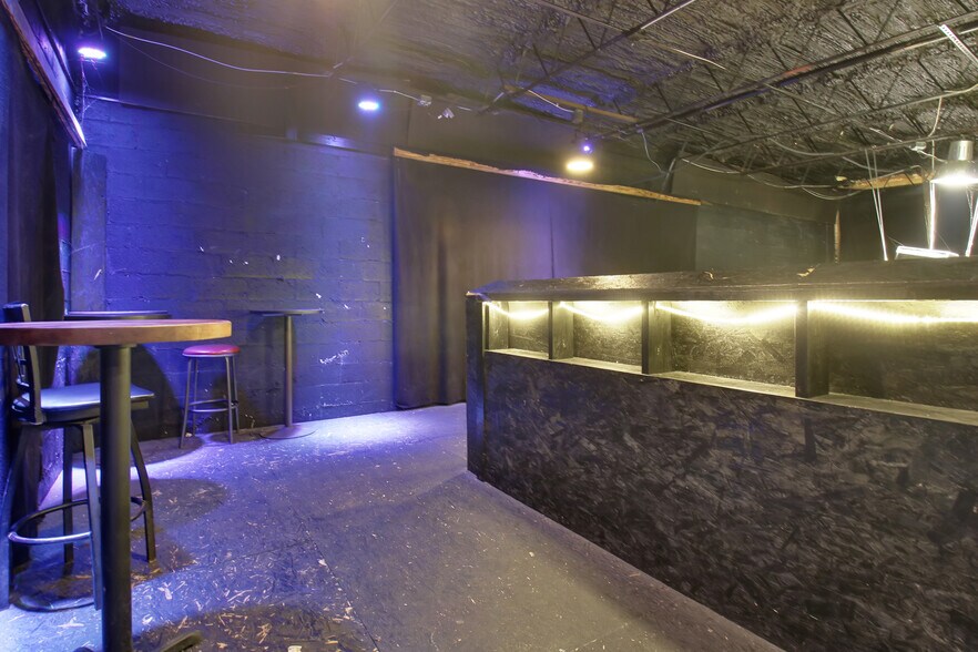 More Photos Of 7716 N Main St, Jonesboro Freestanding For Sale