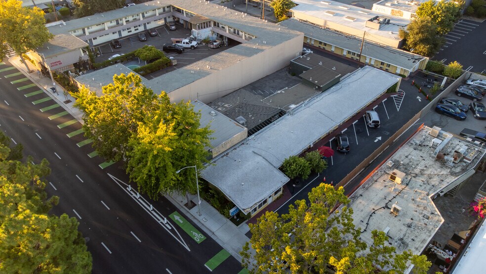 More Photos Of 3339 El Camino Real, Palo Alto Hotel For Sale