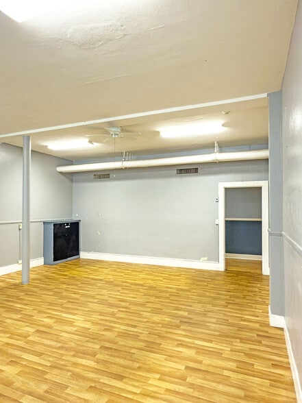 More Photos Of 603 11th St W, Bradenton Religious Facility For Sale