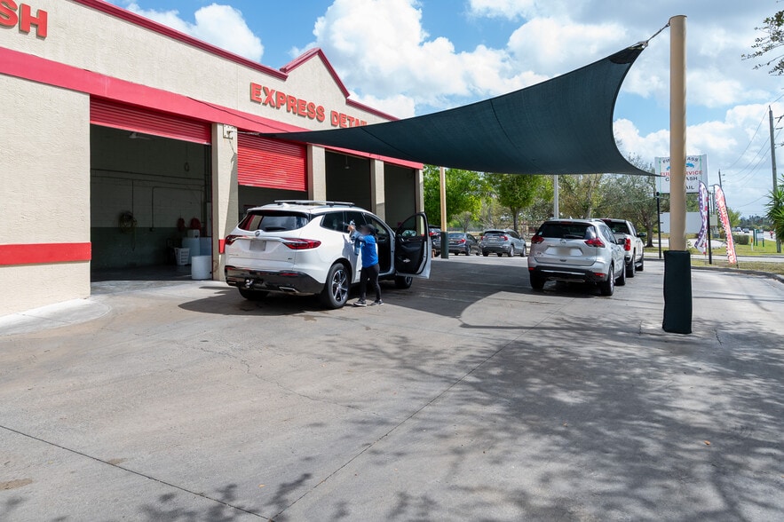 More Photos Of 8090 Gladiolus Dr, Fort Myers Carwash For Sale