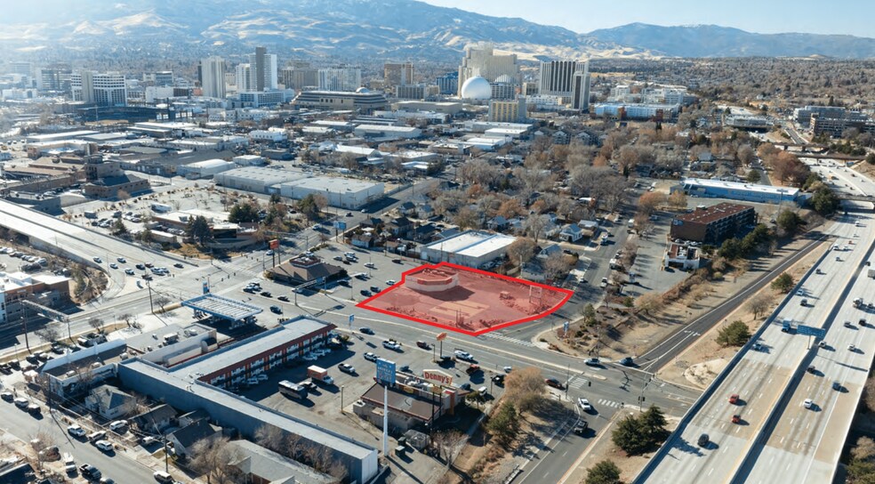 More Photos Of 655 N Wells Ave, Reno Storefront Retail Residential For Lease