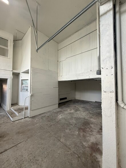 More Photos Of 616 S Amphlett Blvd, San Mateo Auto Repair For Sale