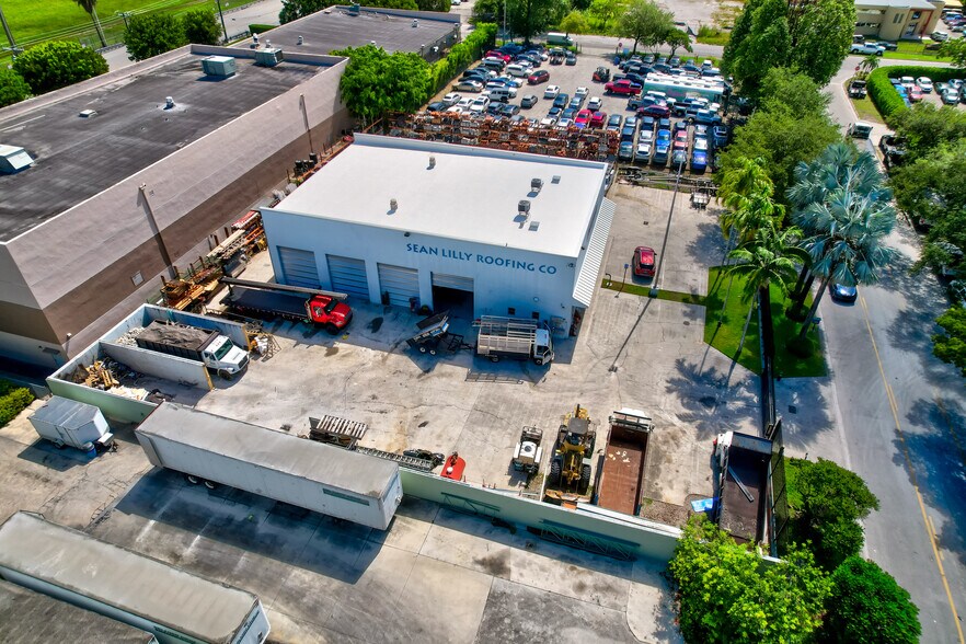 More Photos Of 14701 SW 137th St, Miami Light Distribution For Lease