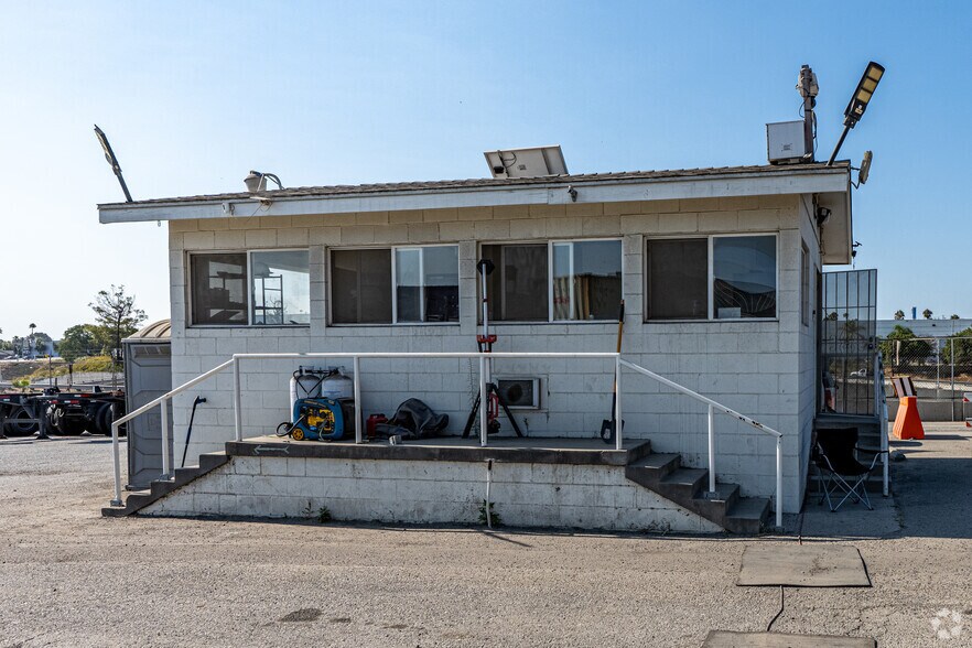 Primary Photo Of 1660 E 32nd St, Long Beach Land For Lease