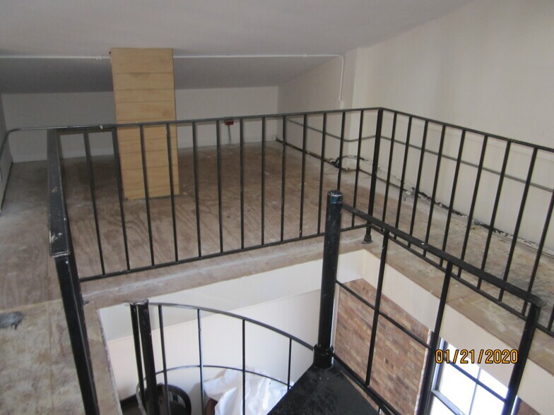 More Photos Of 215-245 Robert Parker Coffin Rd, Long Grove Unknown For Lease