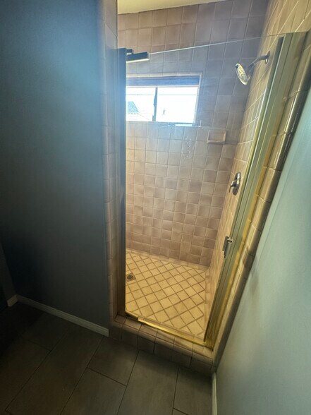 More Photos Of 434 N Larchmont Blvd, Los Angeles Office For Lease
