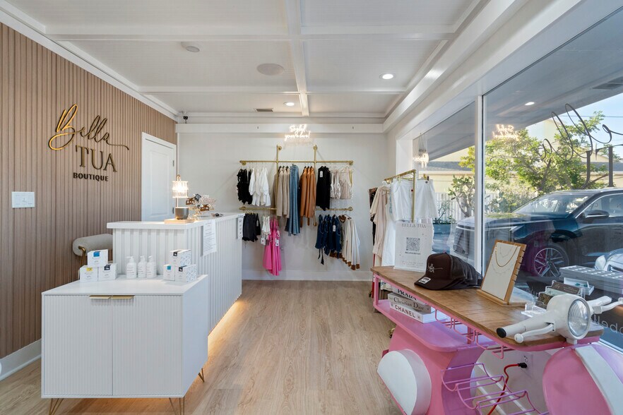 More Photos Of 599 Sherwood Ave, Satellite Beach General Retail For Lease