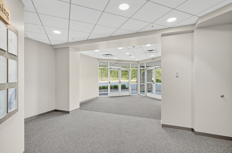 More Photos Of 1220 New Scotland Rd, Slingerlands Medical For Lease