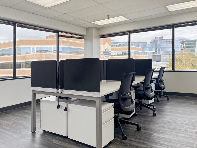 More Photos Of 11490 Commerce Park Dr, Reston Coworking Space