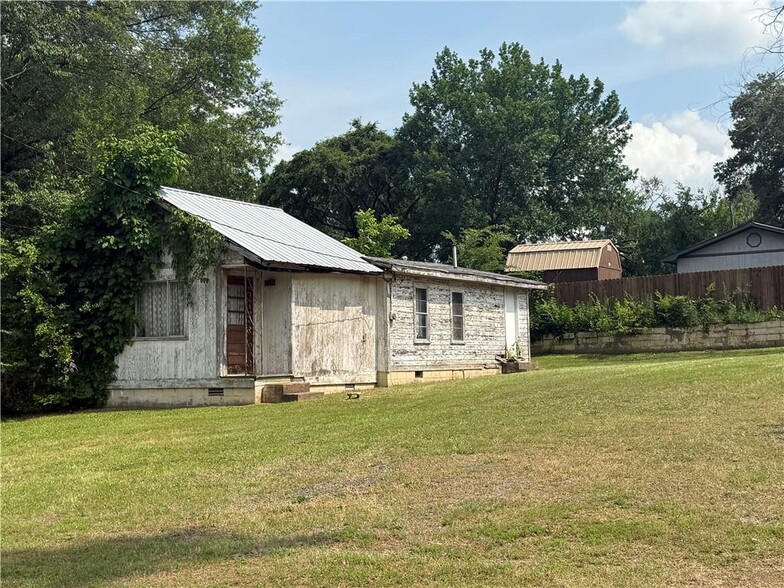 More Photos Of 1203 S Glenwood Ave, Russellville Religious Facility For Sale