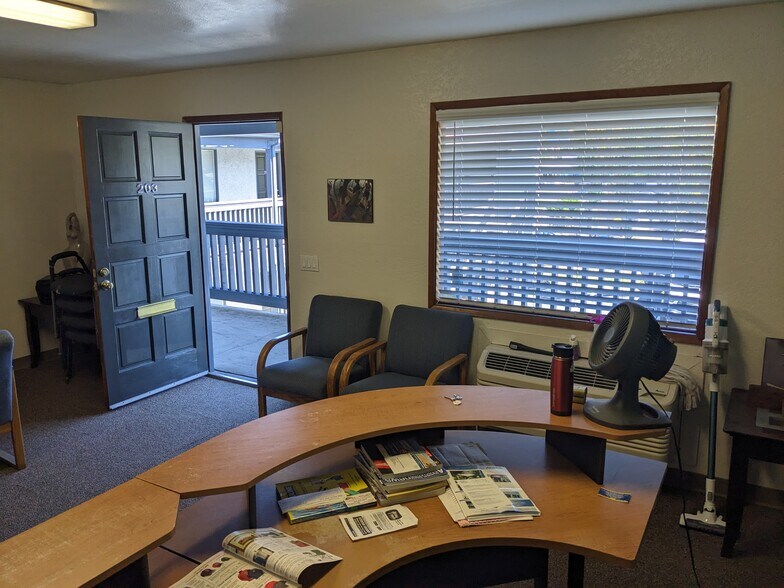 More Photos Of 9966 dolores St, Spring Valley Loft Creative Space For Sale