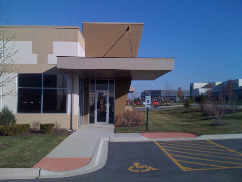 Primary Photo Of 11535 W 183rd Pl, Orland Park Warehouse For Lease