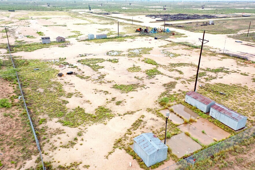 More Photos Of 1196 County Road 330 rd, Denver City Land For Sale