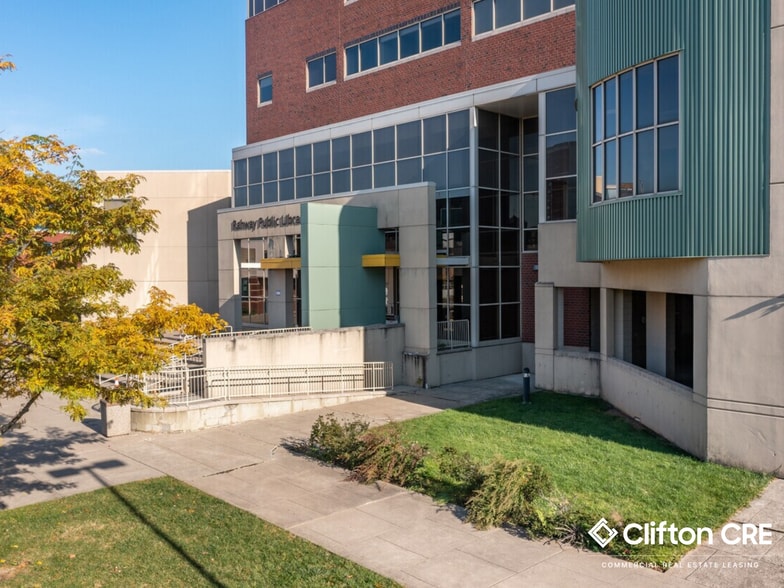 More Photos Of 2 City Hall Plz, Rahway Office For Lease