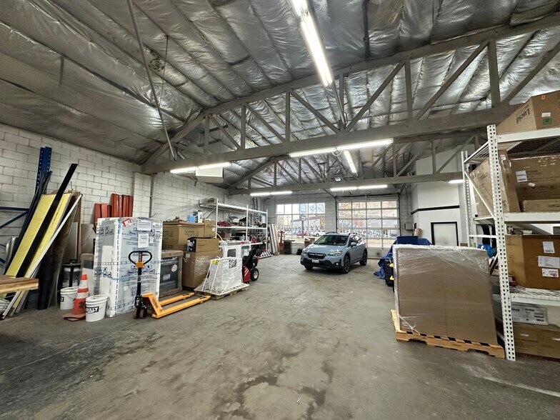 More Photos Of 1015 N Division St, Spokane Auto Repair For Lease