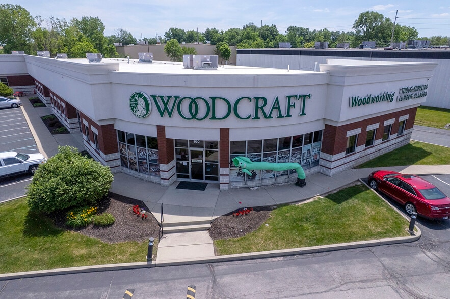 More Photos Of , Indianapolis Flex For Sale