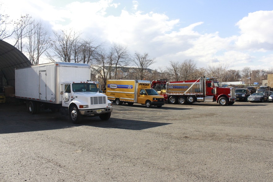 More Photos Of 53 Clifton Blvd, Clifton Truck Terminal For Sale