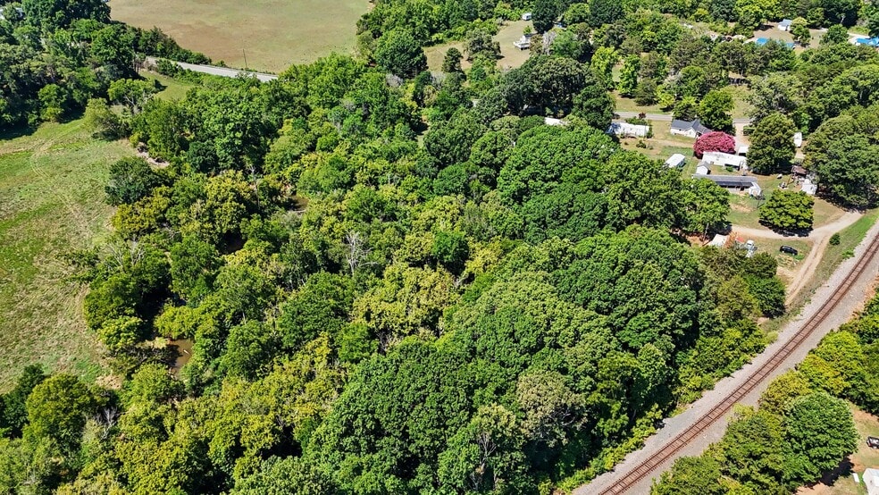 More Photos Of 1678 Stone Street Ext, Mebane Manufactured Housing Mobile Home Park For Sale