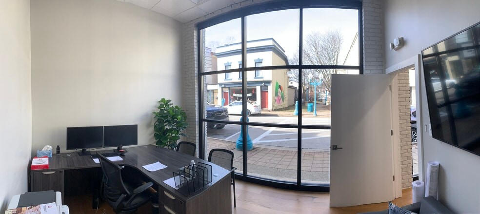 More Photos Of 20 E Main St, Carnegie Office For Lease