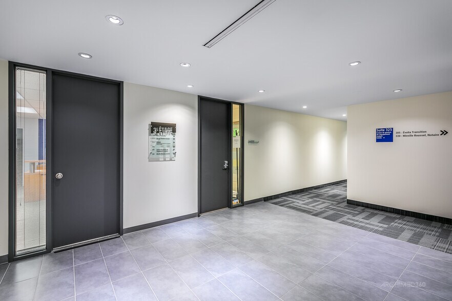 More Photos Of 204 Boul De Montarville, Boucherville Office For Lease