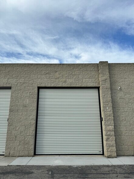 More Photos Of 2745 Sherwin Ave, Ventura Manufacturing For Sale