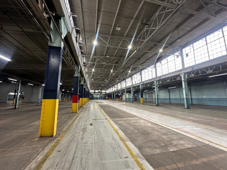 More Photos Of 711 Lidgerwood Ave, Elizabeth Manufacturing For Lease