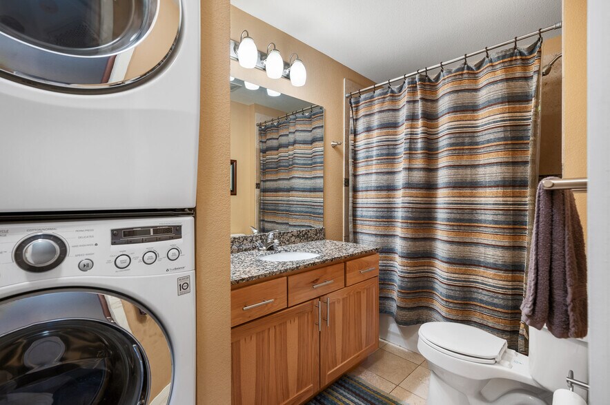 More Photos Of 2401-2405 E 28th Ave, Denver Office For Sale