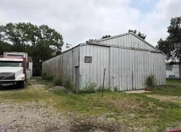 More Photos Of 3777 Vermont St, Gary Industrial For Sale