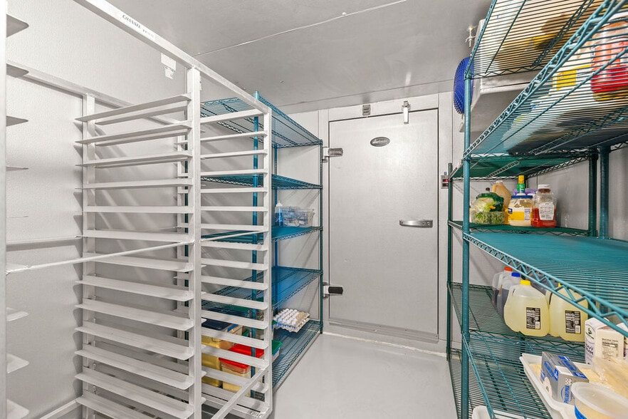 More Photos Of 1766 14th Ave, Vero Beach Restaurant For Sale