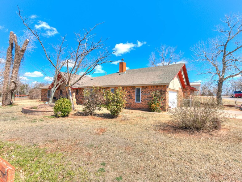 More Photos Of 2820 S Mustang Rd, Yukon Land For Sale