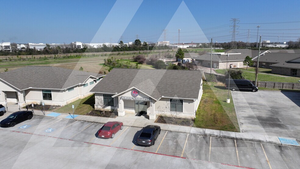 More Photos Of 9634 Huffmeister Rd, Houston Medical For Sale