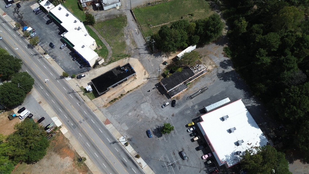 More Photos Of 2164 Campbellton Rd SW, Atlanta Auto Repair For Sale