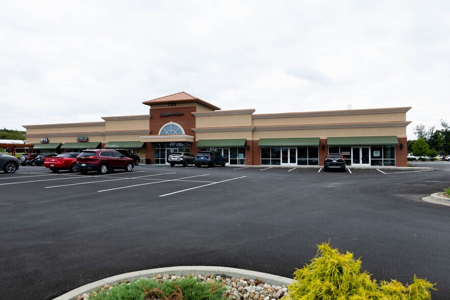 More Photos Of 200 Fort Pierpont Dr, Morgantown Unknown For Lease