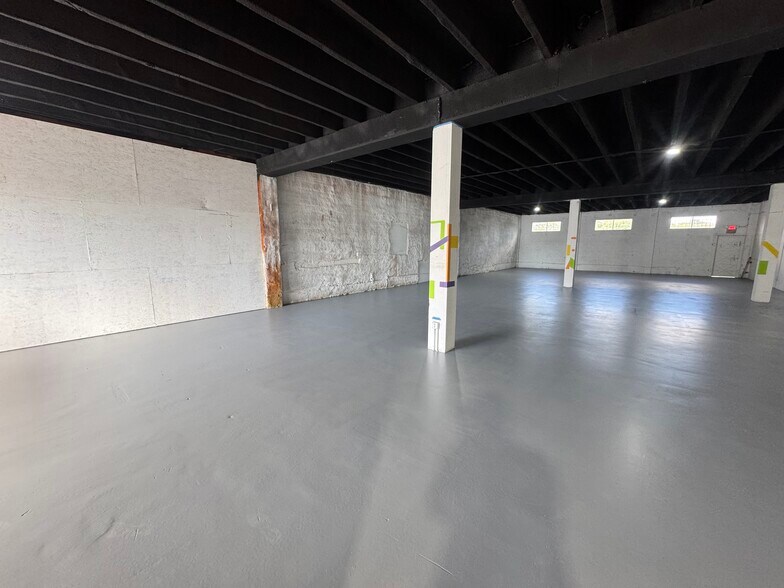 More Photos Of 995 NW 72nd St, Miami Warehouse For Lease