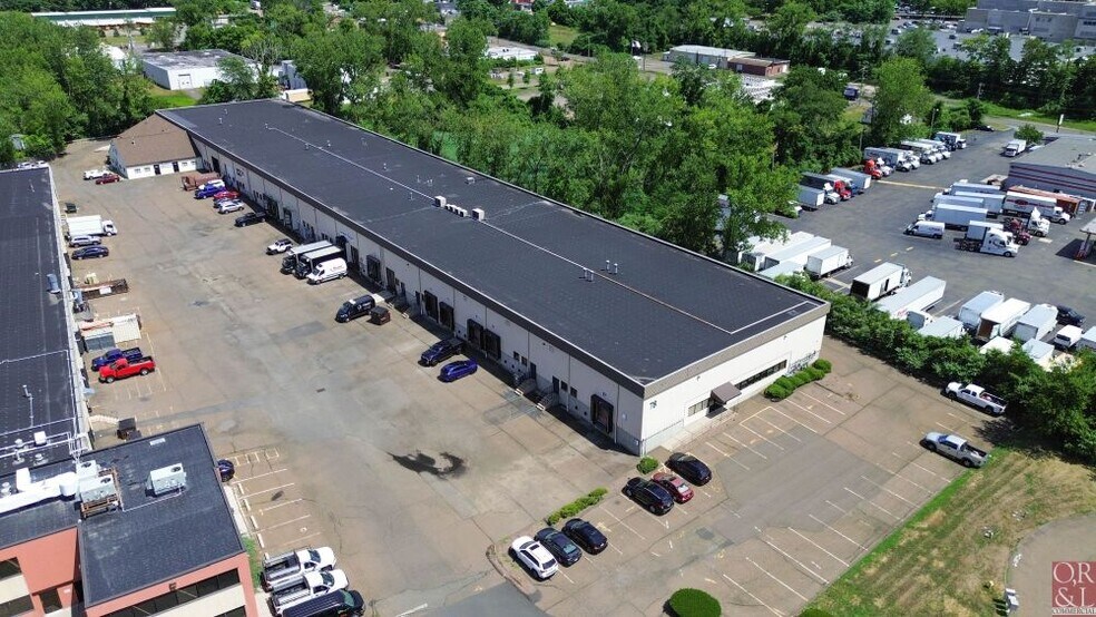 Primary Photo Of 78-98 Rebeschi Dr, North Haven Warehouse For Lease