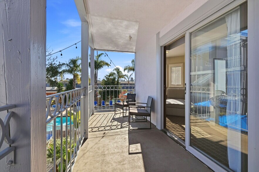 More Photos Of 600 Riverside Ave, Santa Cruz Hotel For Sale