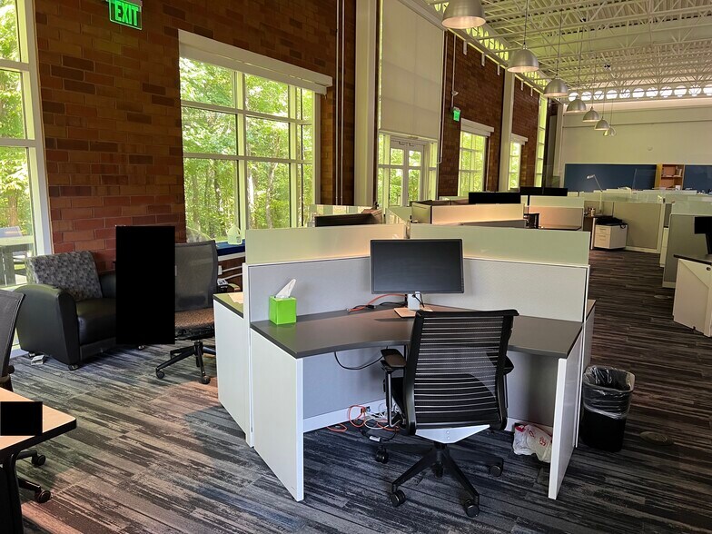 More Photos Of 5310 S Alston Ave, Durham Medical For Lease