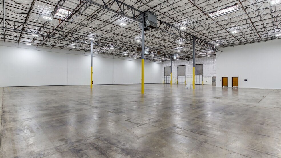 More Photos Of 4633 Perrin Crk, San Antonio Unknown For Lease