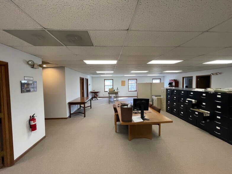 More Photos Of 1128 State Route 31, Lebanon Office For Lease