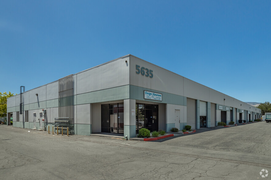 Primary Photo Of 5635 Riggins Ct, Reno Warehouse For Lease