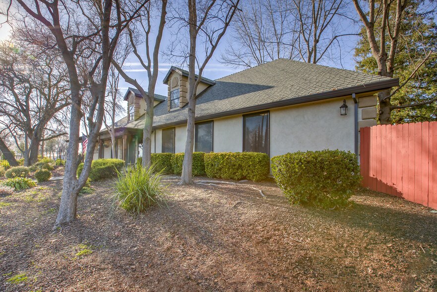More Photos Of 6151 Garfield Ave, Sacramento Medical For Sale