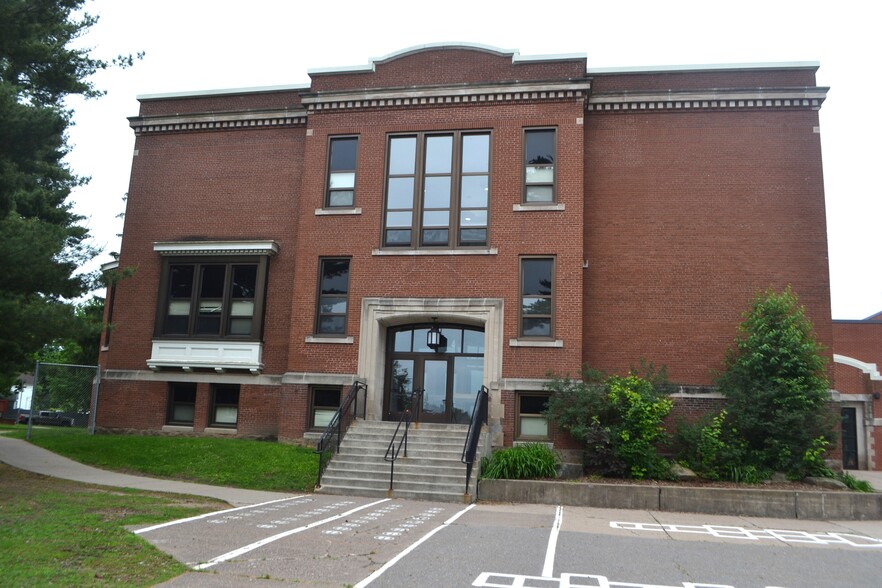 More Photos Of 500 N 4th Ave, Wausau Specialty For Sale