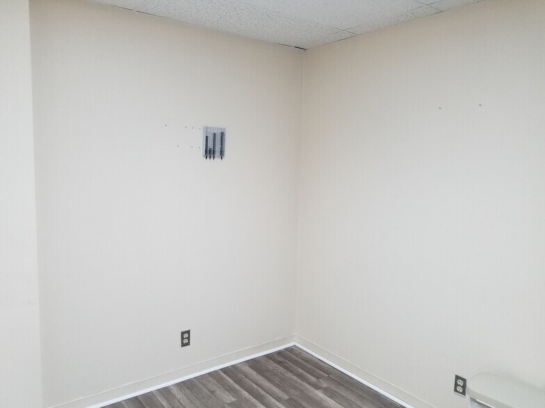 More Photos Of 3611 Branch Ave, Temple Hills Medical For Lease