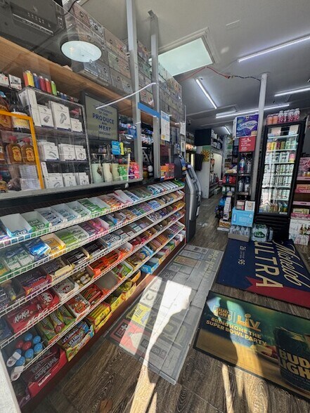 More Photos Of 236 16th St, Brooklyn Storefront Retail Residential For Sale