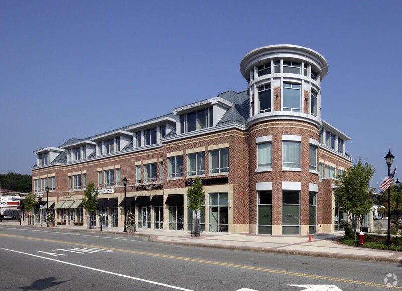 More Photos Of 180 Linden St, Wellesley Office For Lease