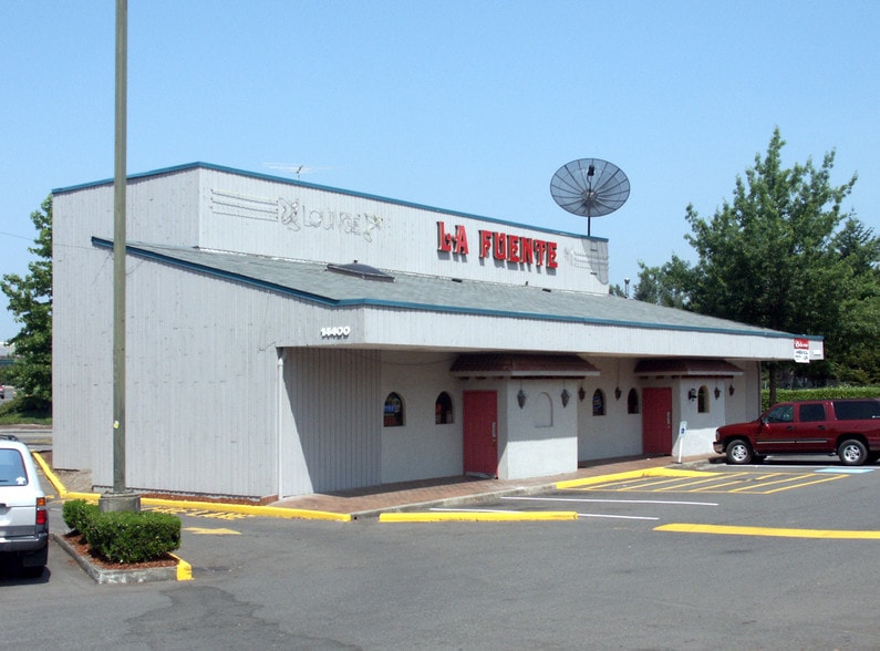 More Photos Of 14410-14412 SE Petrovitsky Rd, Renton Freestanding For Lease