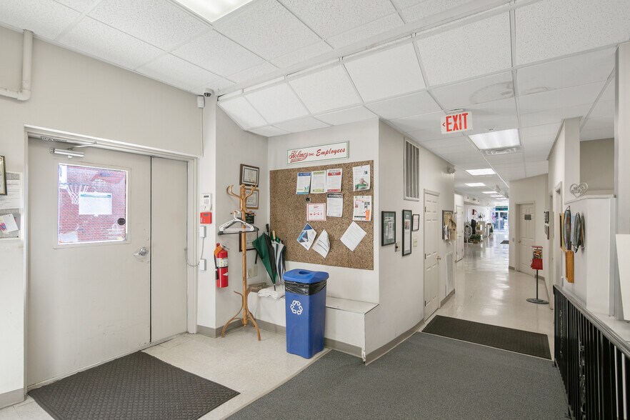 More Photos Of 127 Hay St, Fayetteville General Retail For Sale