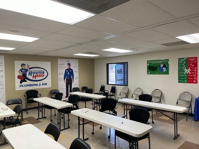 More Photos Of 2040 N Towne Ave, Pomona Office For Sale